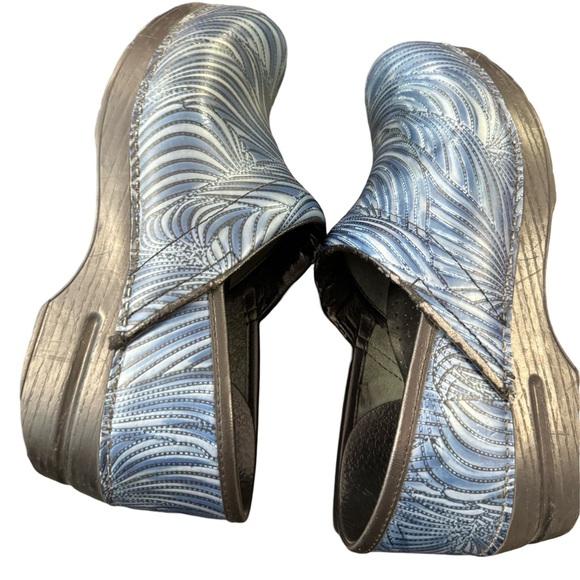 724 / Dansko Women’s Slip On Clog Shoes Size 39 8.5-9 - Picture 7 of 9